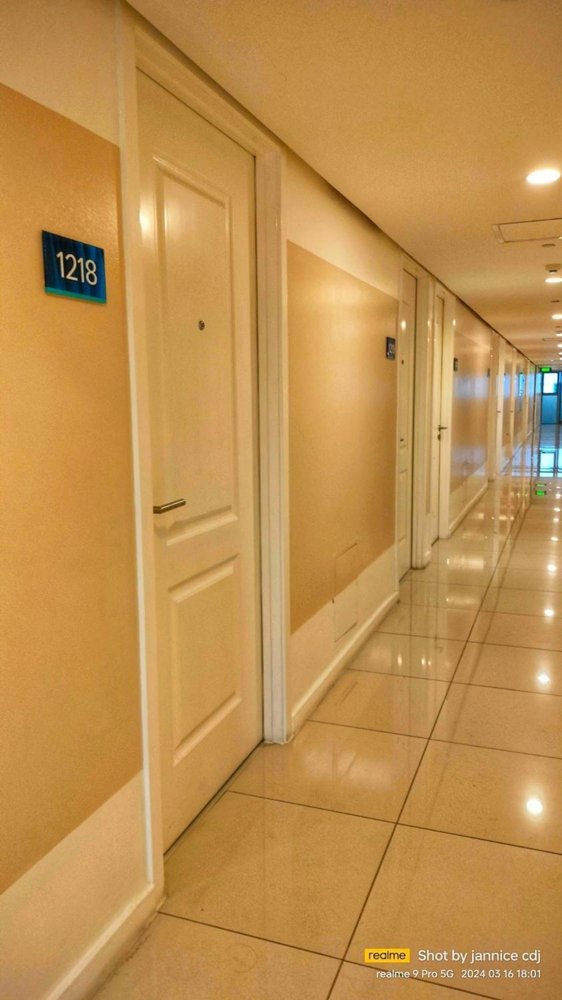 The Aces Crib At Azure North Pampanga Aparthotel Exterior foto